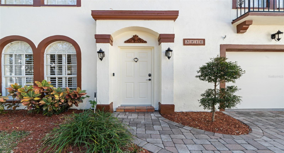 3710 LEONA STREET, TAMPA, Florida 33629, 3 Bedrooms Bedrooms, 0 ,3 BathroomsBathrooms,Residential,For Sale,LEONA,0,MFRTB8532124