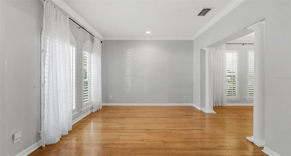 3710 LEONA STREET, TAMPA, Florida 33629, 3 Bedrooms Bedrooms, 0 ,3 BathroomsBathrooms,Residential,For Sale,LEONA,0,MFRTB8532124