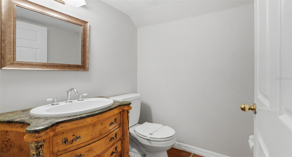 3710 LEONA STREET, TAMPA, Florida 33629, 3 Bedrooms Bedrooms, 0 ,3 BathroomsBathrooms,Residential,For Sale,LEONA,0,MFRTB8532124